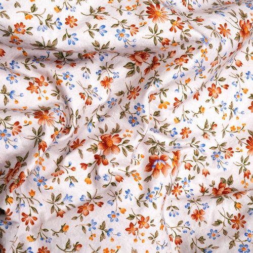 0072 PigletinBed CottageFloral CottonBedding Milk Detail2