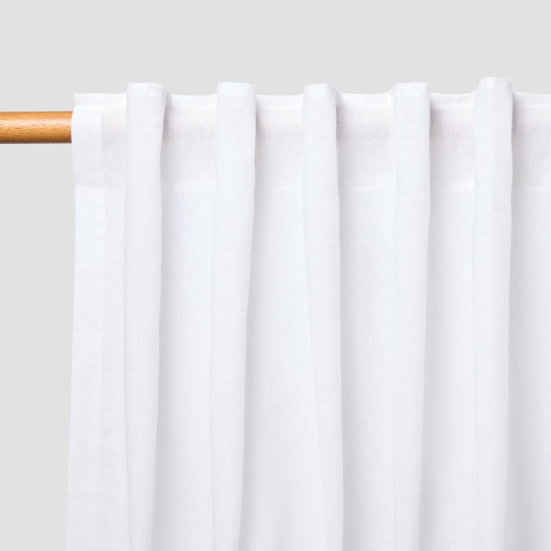 PLAIN WHITE CURTAIN 1