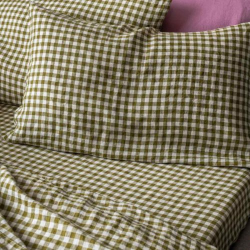 Piglet in Bed Gingham Linen Bedding Botanical Green Lifestyle 5 4ec61ead ef4f 4592 8dad 12fee96360fb