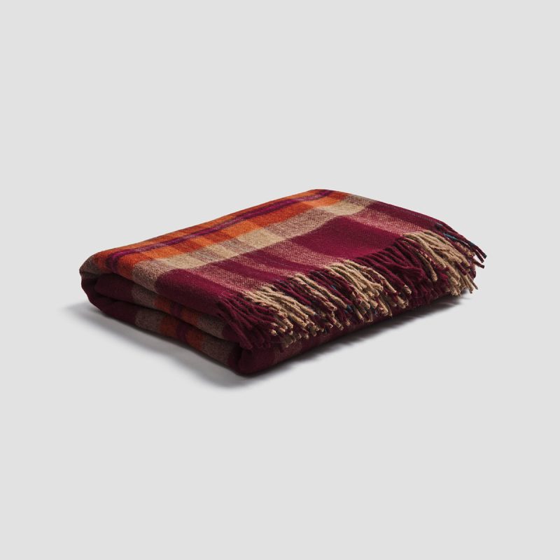 PigletinBed CheckCabinWoolBlanket Berry 1 GreyBG