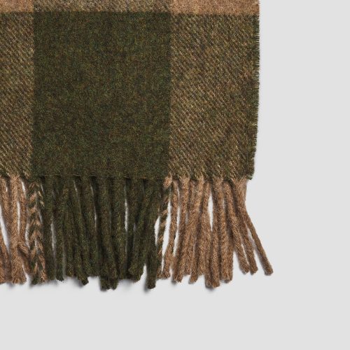 PigletinBed CheckCabinWoolBlanket FernGreen 2 GreyBG