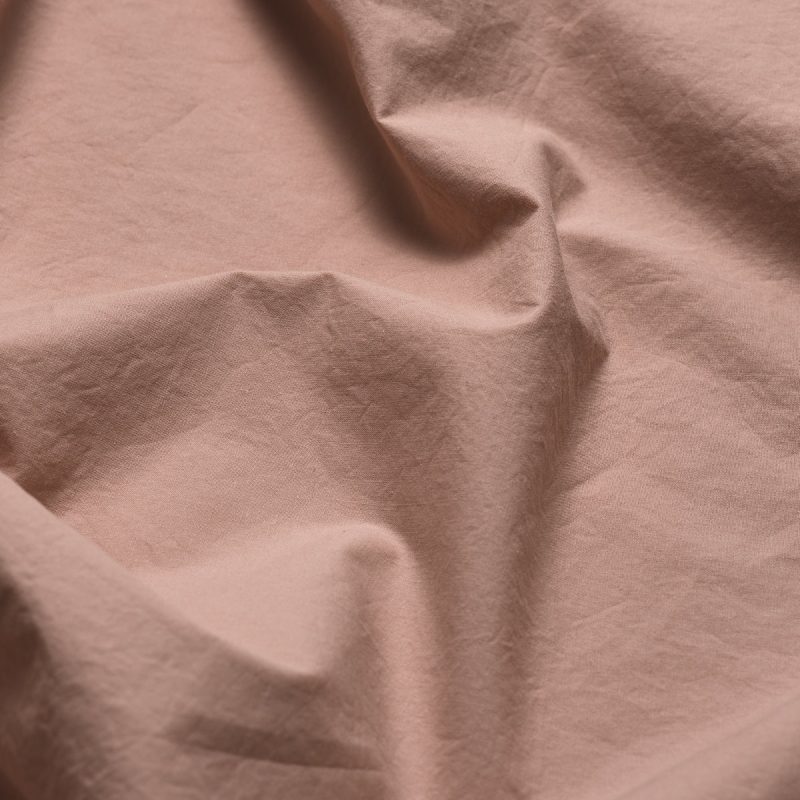 PigletinBed LinenFittedSheet FrenchRose 3 GreyBG 1 5 9bd28ce9 a47c 4f6e bc0f bda78c591458