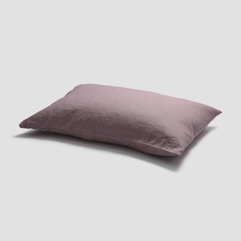 PigletinBed LinenPillowcase Elderberry 1 GreyBG 330decb3 b961 4ec6 820c 19d00bfcee86