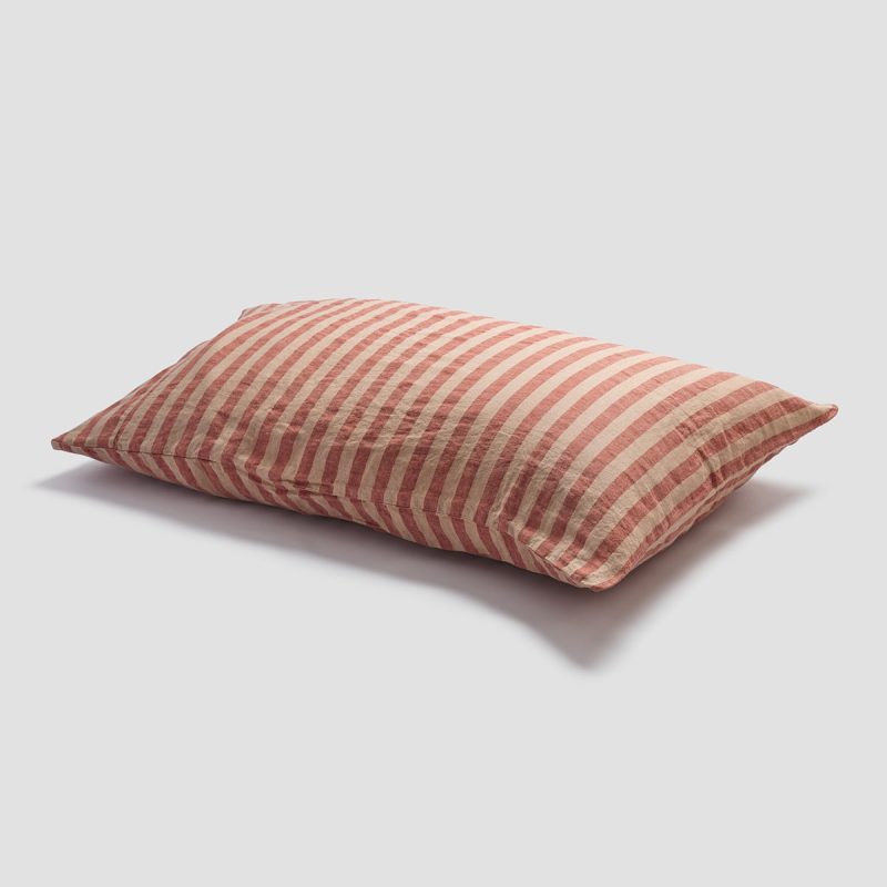 PigletinBed LinenPillowcase SandstoneRedPembrokeStripe 05c2f153 0c04 42bd 8255 5fa13e512136