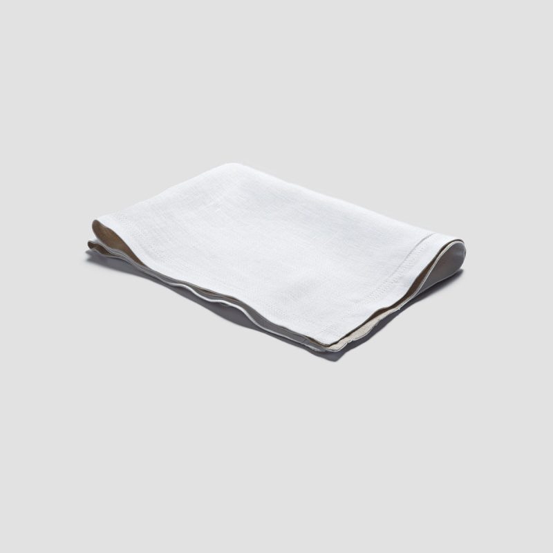 PigletinBed LinenPlacemat White 1 greyBG