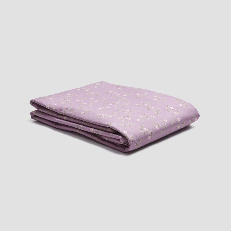 PigletinBed WashedCottonFlatSheet SpringSprig Lupin 1 GreyBG